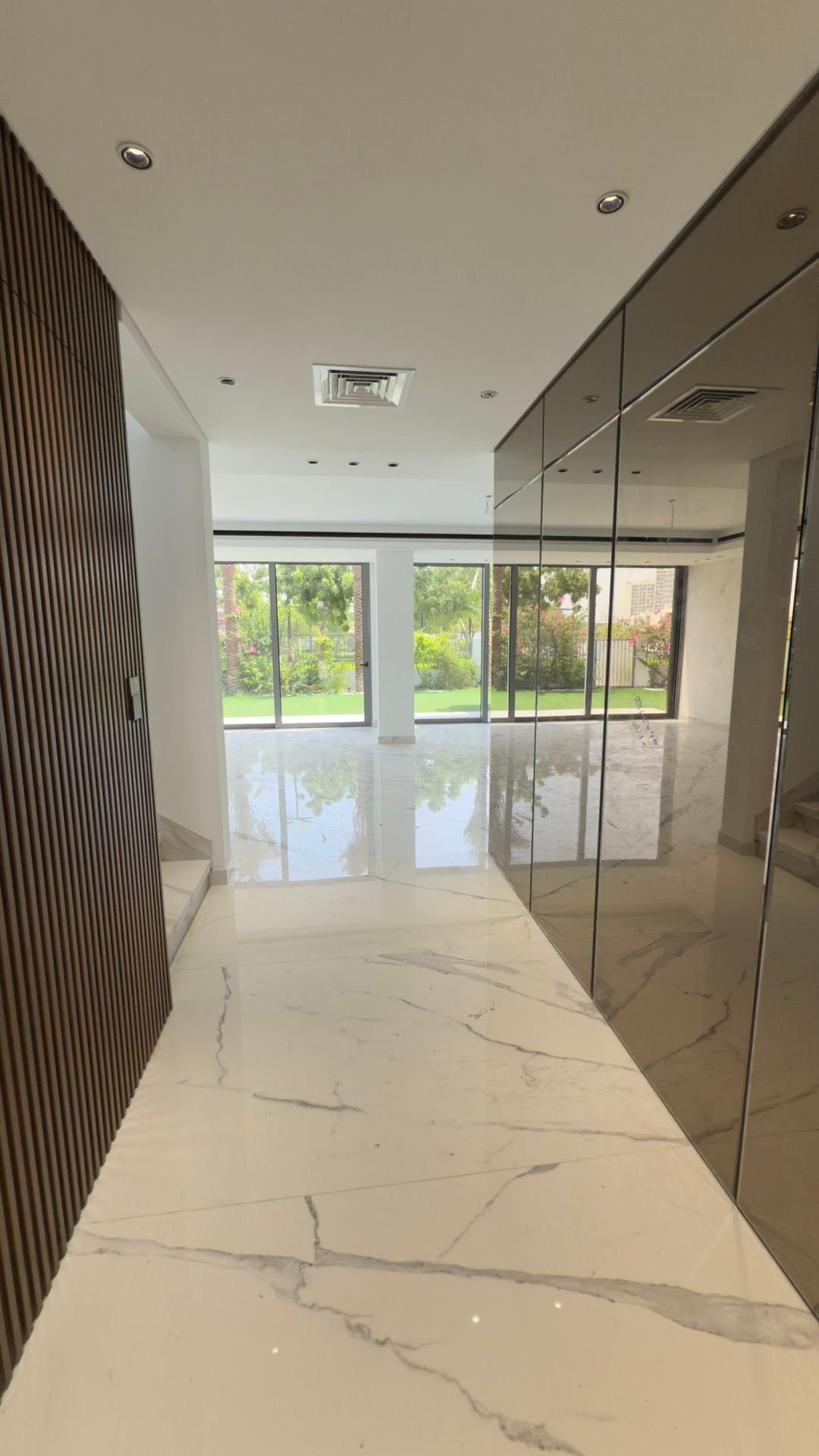 DUBAI HILLS VILLA