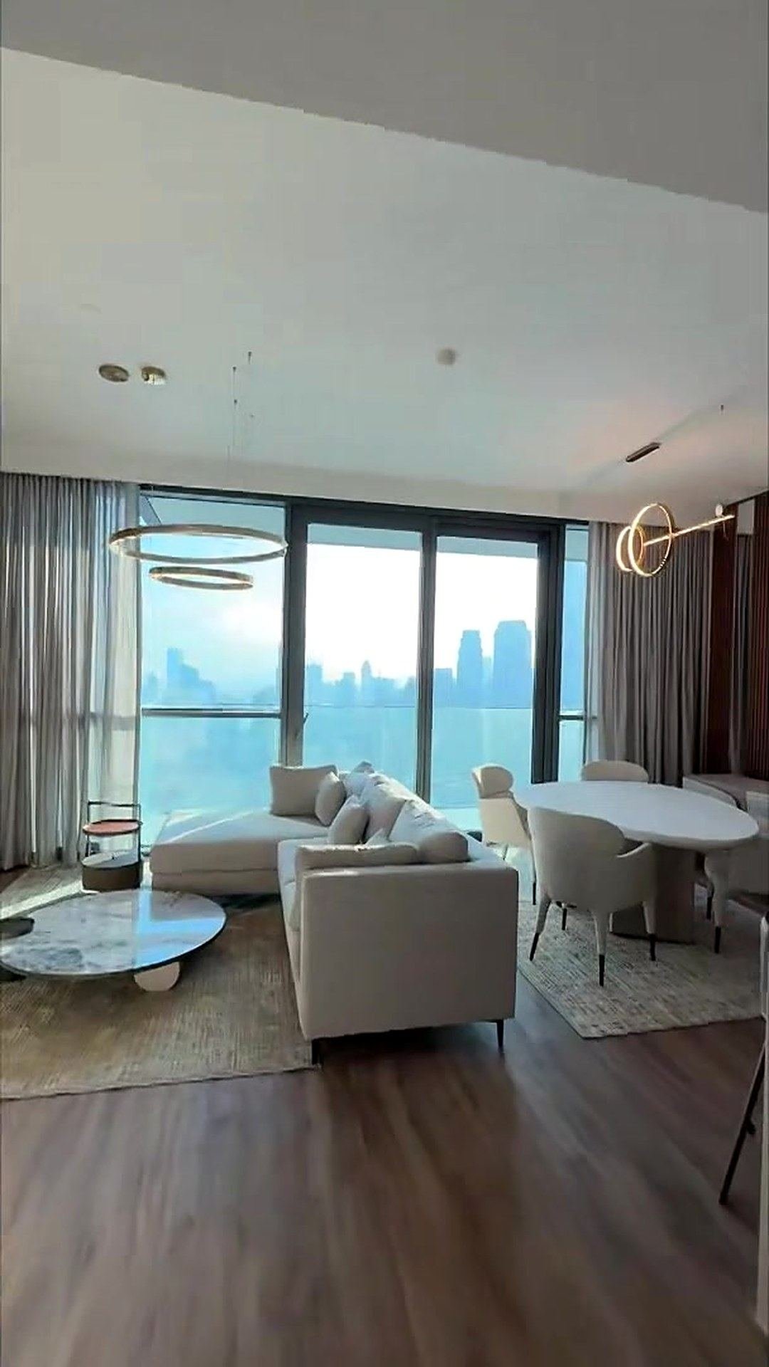 DOWNTOWN VIEWS 1