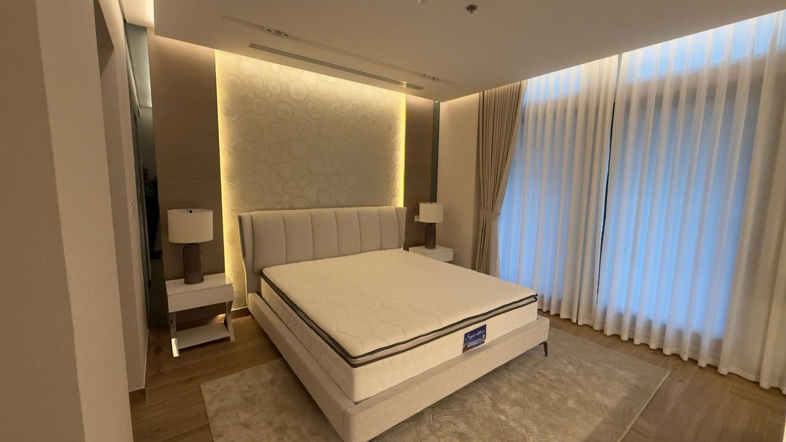 FURNITURE APARTMENT — AL MEYDAN